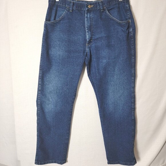Wrangler Mens Jeans Sz 36X30 Regular Fit Medium Wash Blue Classic Y2K - Picture 1 of 11